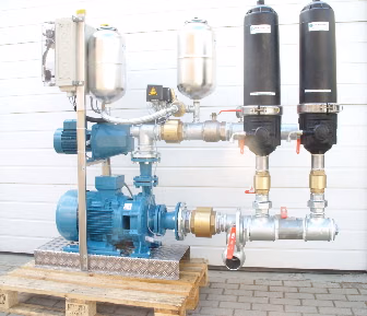 Pumpstation 50/250B/A* mit Jockeypumpe und Filteranbau